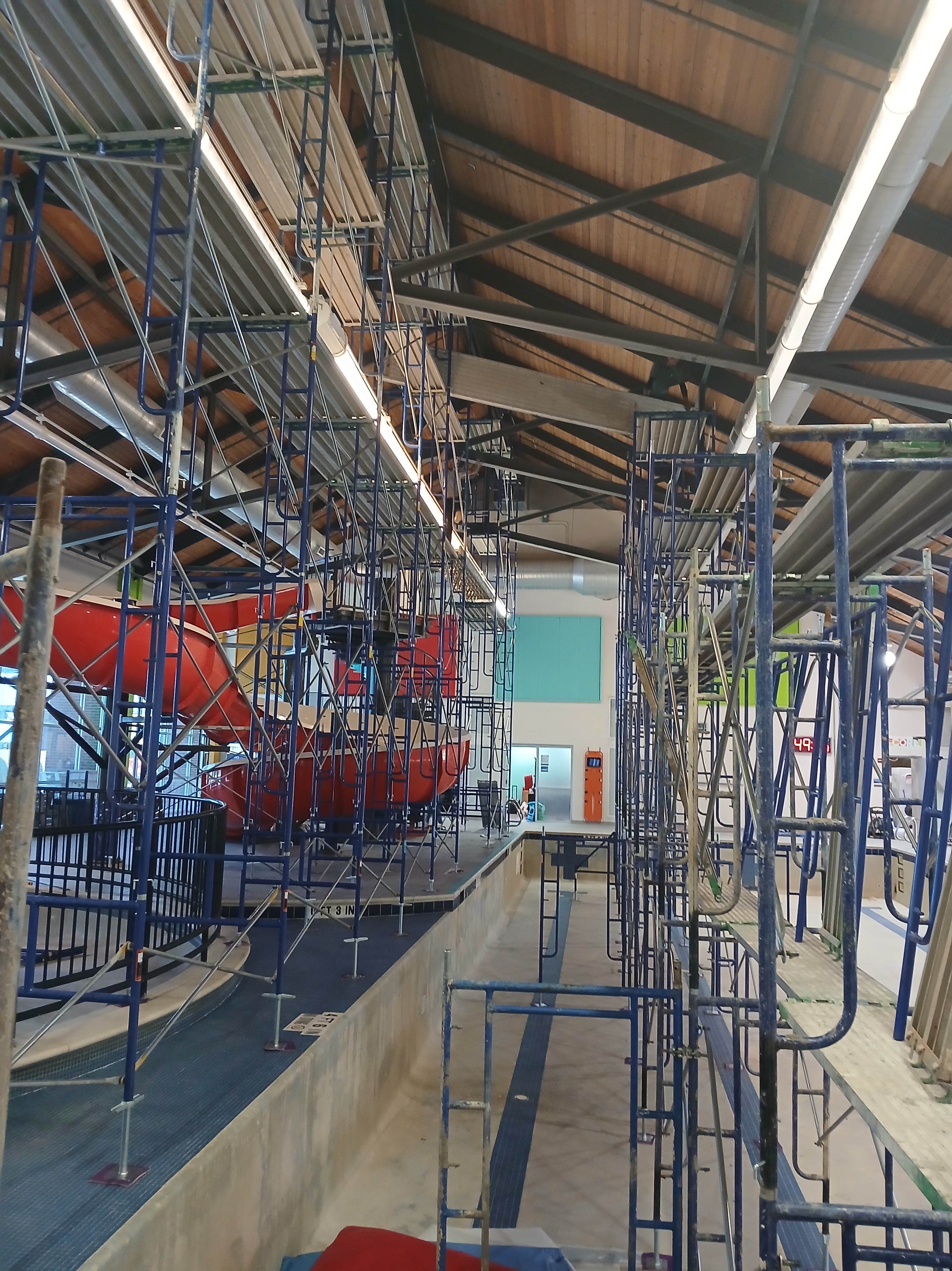 Commercial scaffolding project 32