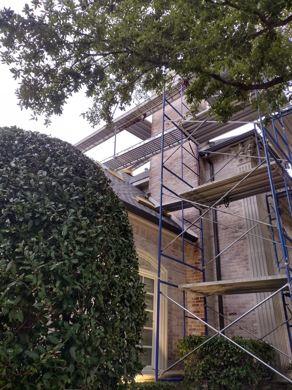Commercial scaffolding project 11