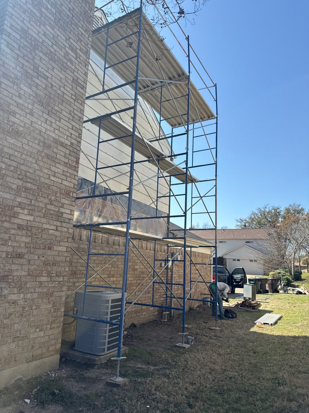 OUTDOOR SCAFFOLDING